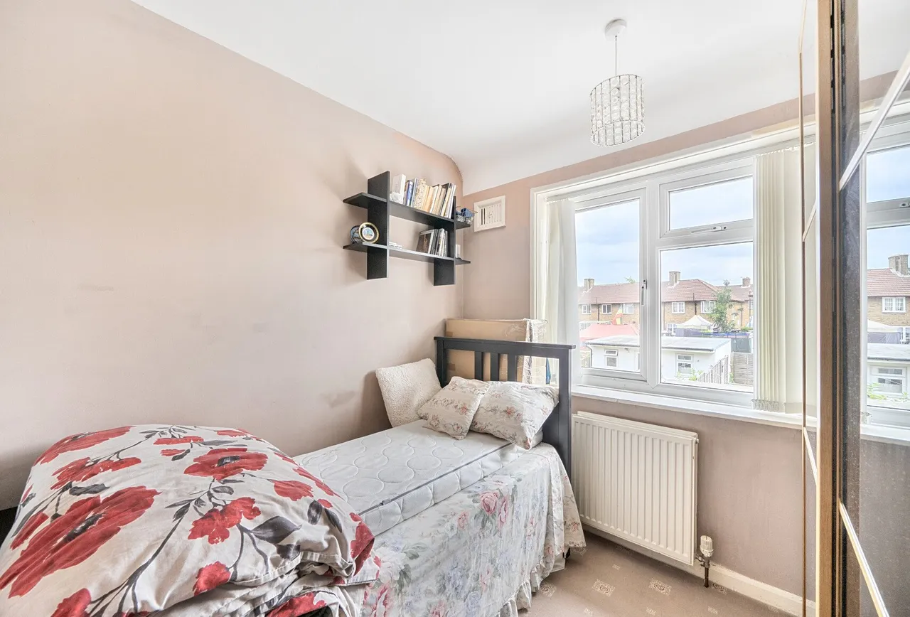 Muchelney Road, Morden, SM4 6HU, photo 17