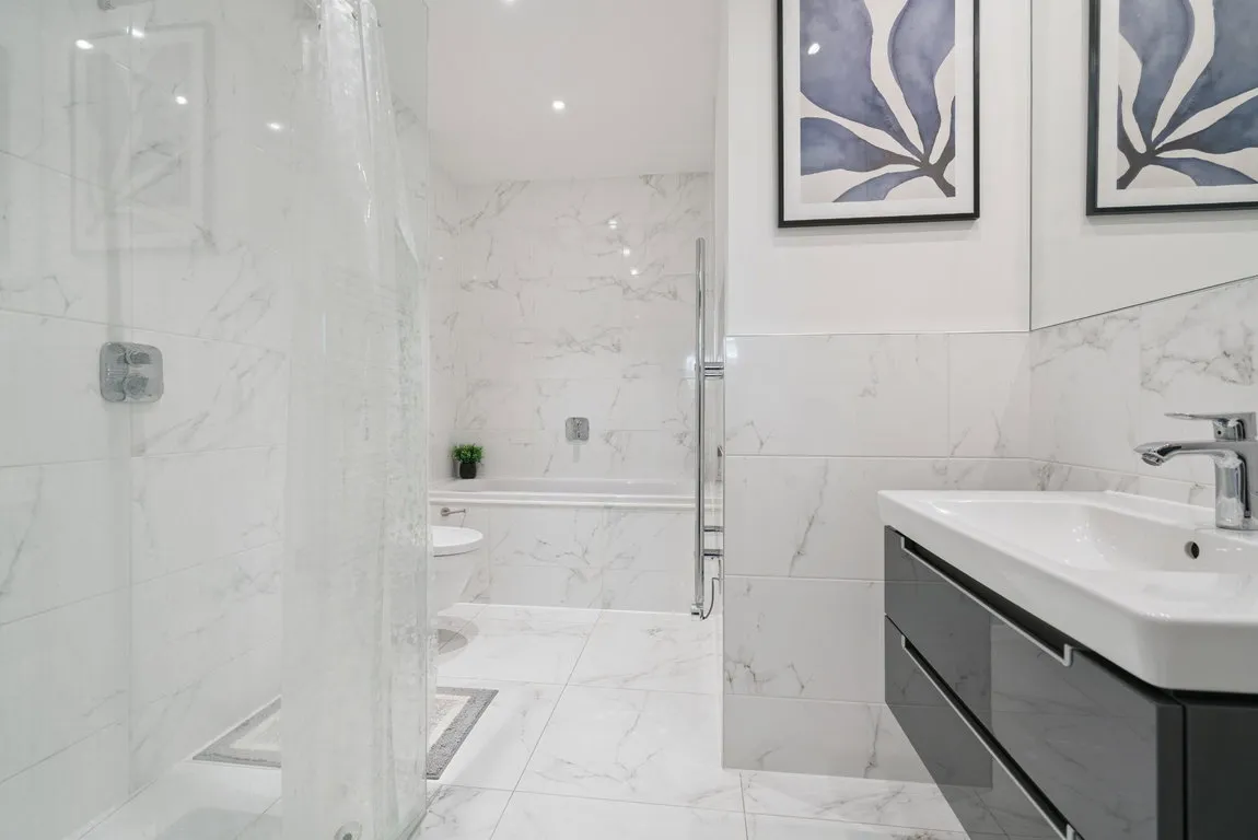 Belgrave House, Northwood, HA6, photo 6