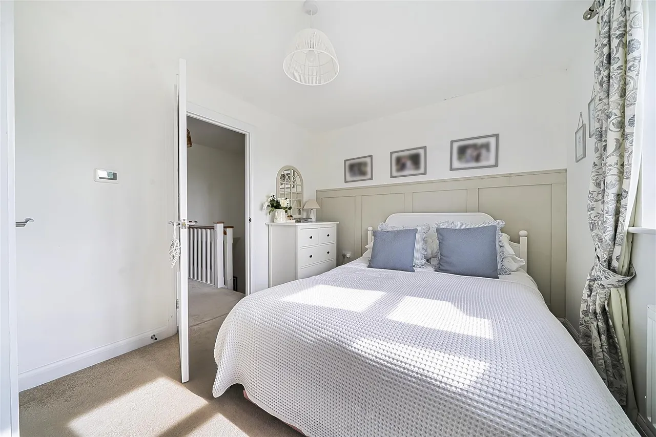 Merchant Crescent, Faringdon, SN7, photo 9