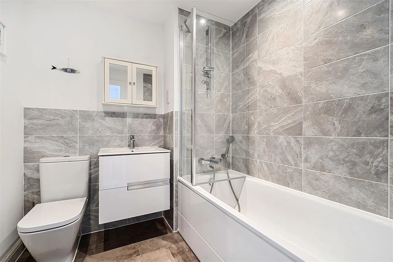 Merchant Crescent, Faringdon, SN7, photo 15