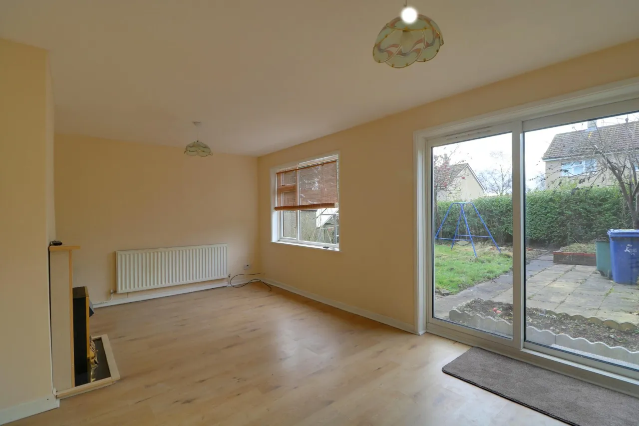 Fircroft Close, Cannock, photo 3