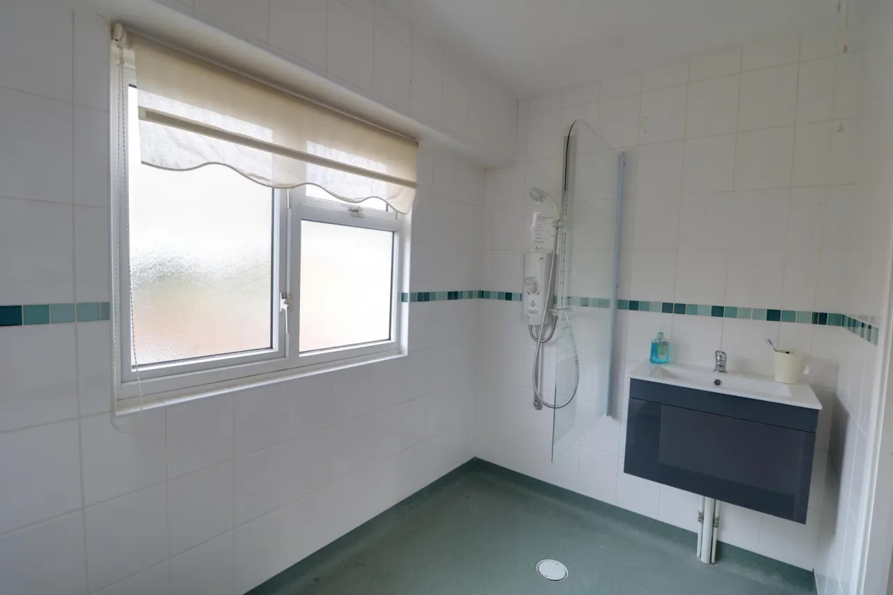 Fircroft Close, Cannock, photo 6
