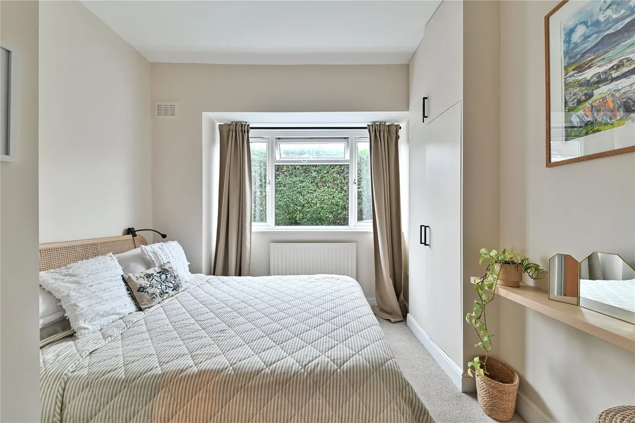 Nutcroft Road, SE15, photo 12