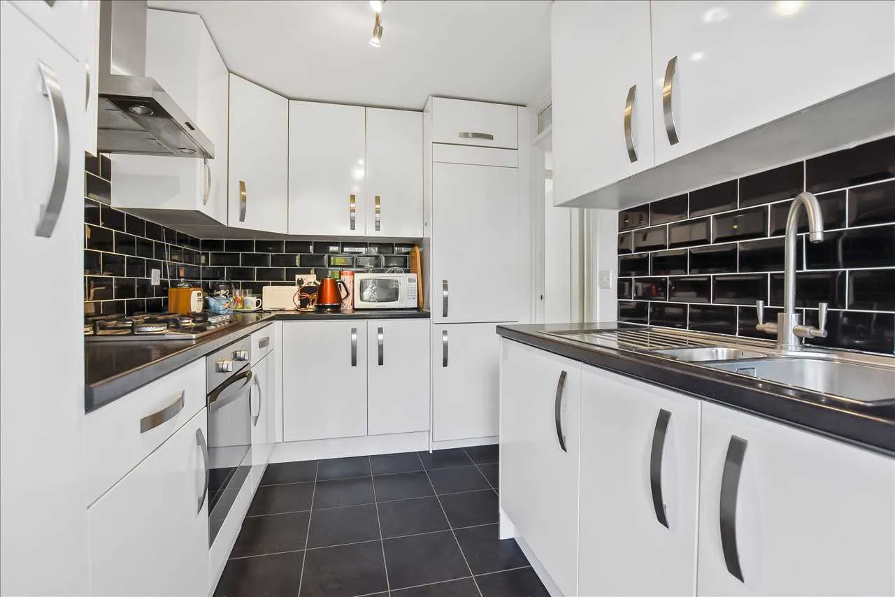 Cressfield Close, London, photo 9