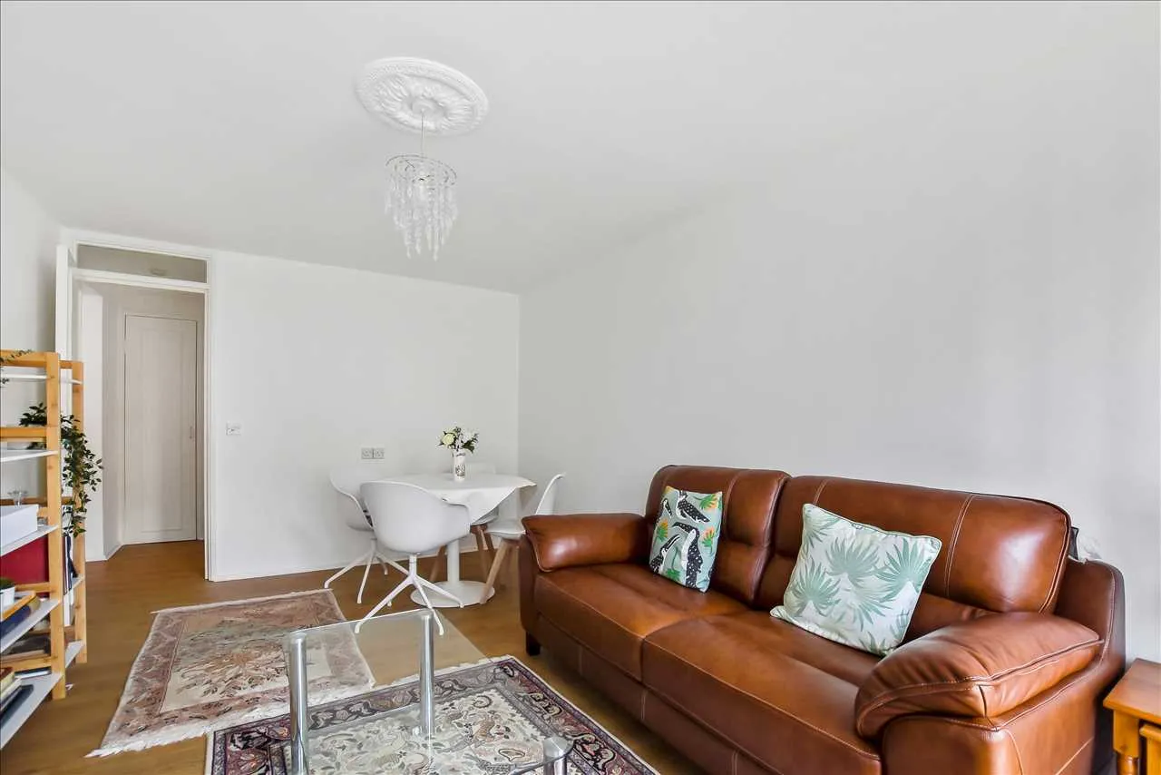 Cressfield Close, London, photo 5