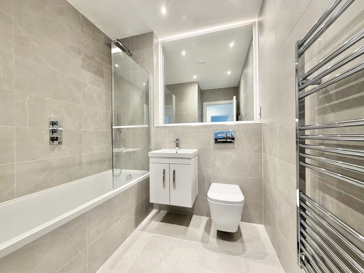 Flat 74 Tempus House 249 Midsummer Boulevard, Milton Keynes, MK9 1FQ, photo 7