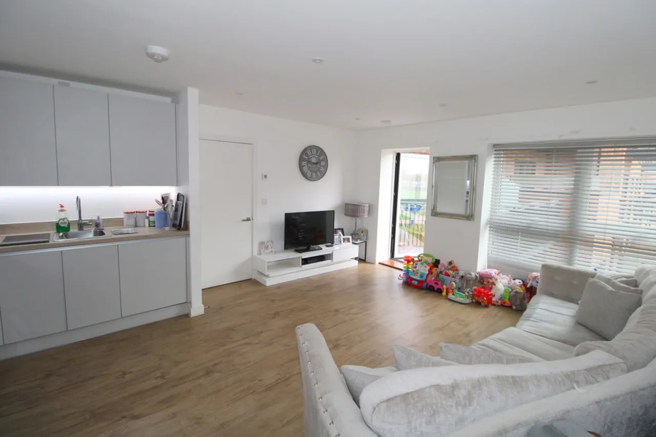 Palmer Court, Ashford, photo 5