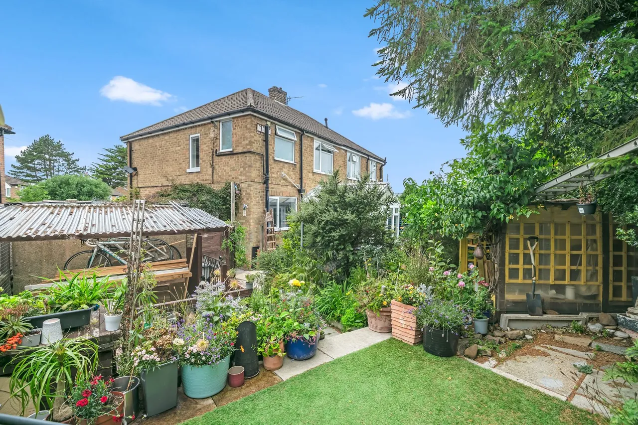 Grange Close, Ilkley, LS29, photo 23