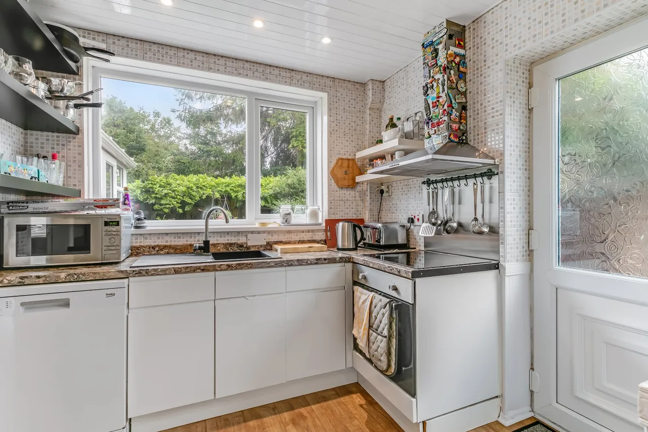Grange Close, Ilkley, LS29, photo 8