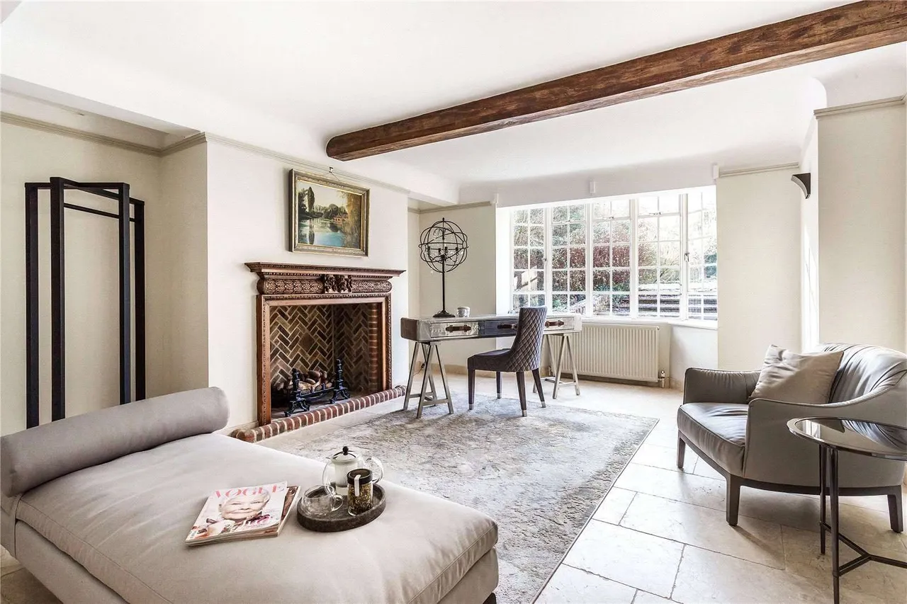 Andwell, Hook, Hampshire, RG27 9PA, photo 6