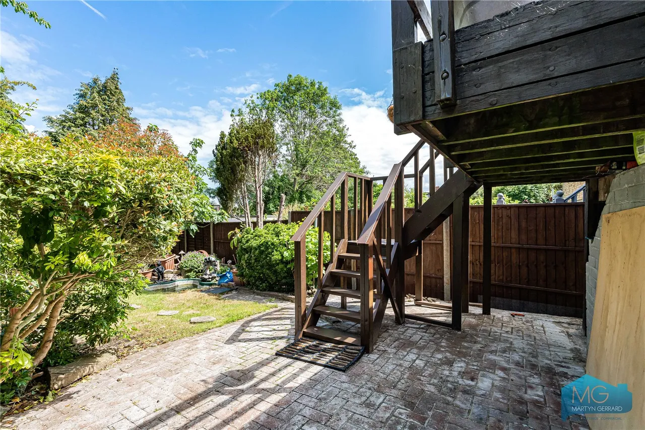 Dalmeny Road, New Barnet, EN5, photo 23