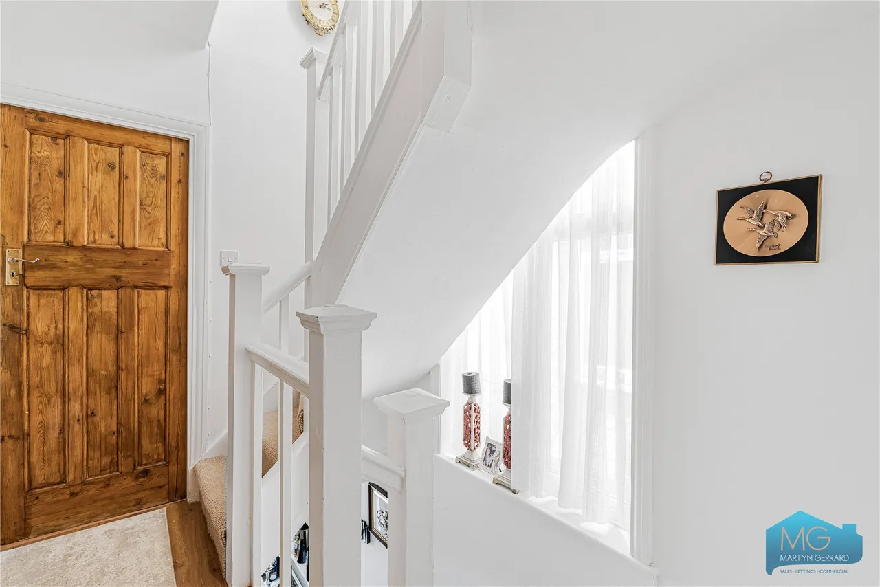 Dalmeny Road, New Barnet, EN5, photo 12