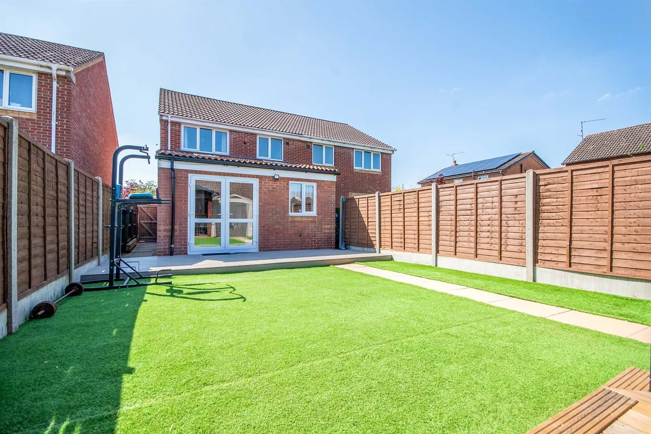Ashbourne Drive, Kettering, NN14, photo 14