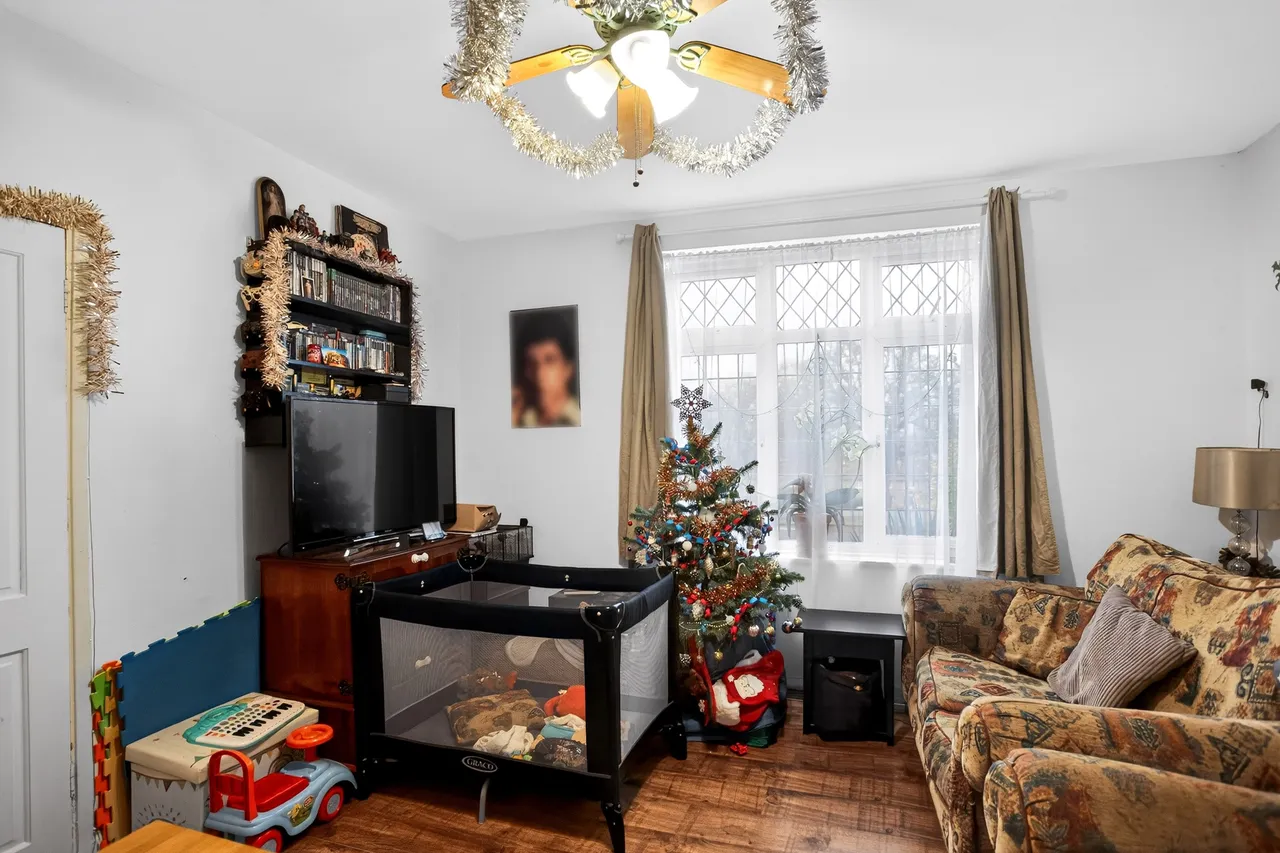 Downham Way, Bromley, BR1, photo 2