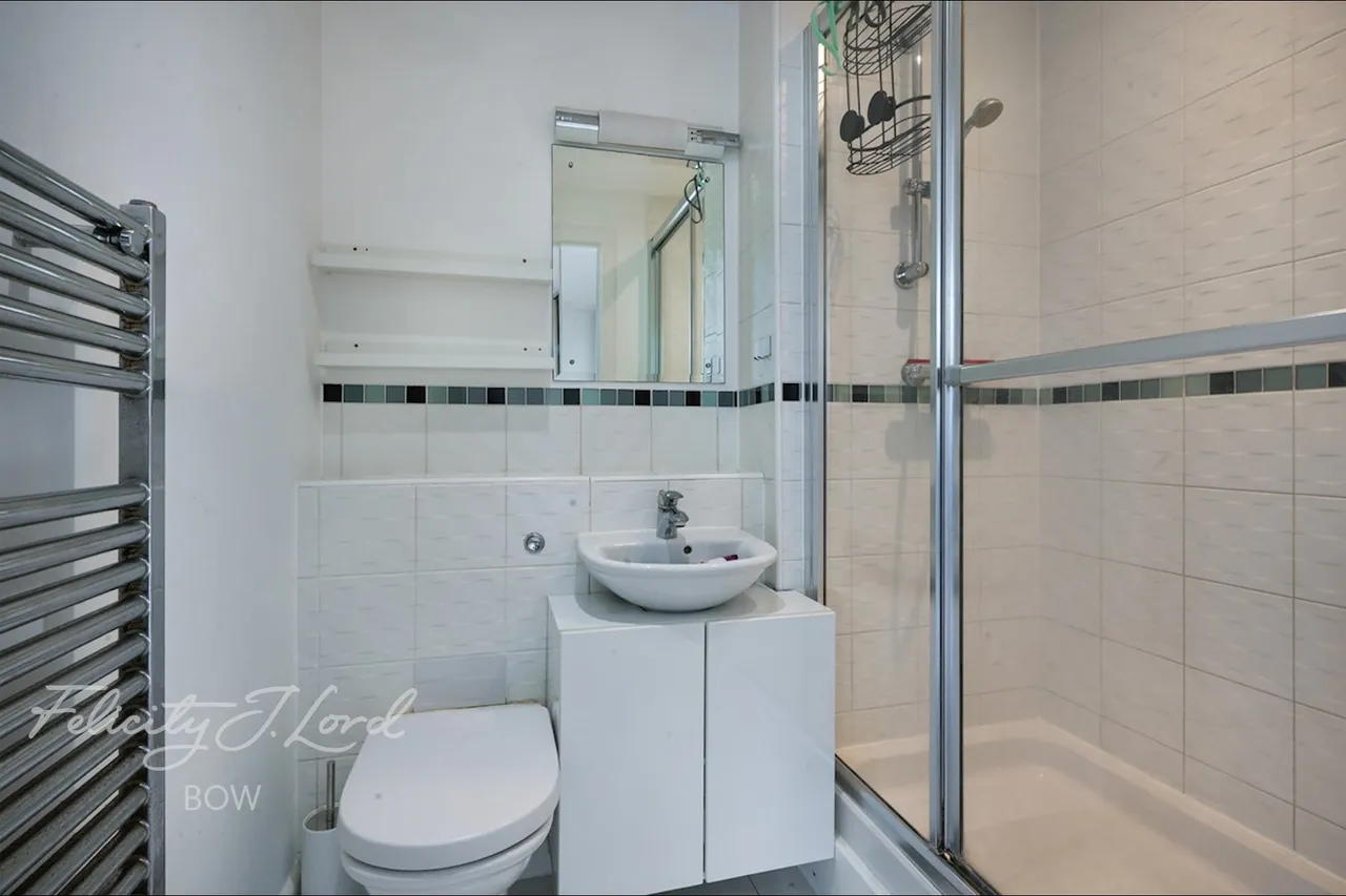 Rayleigh Road, London, photo 9