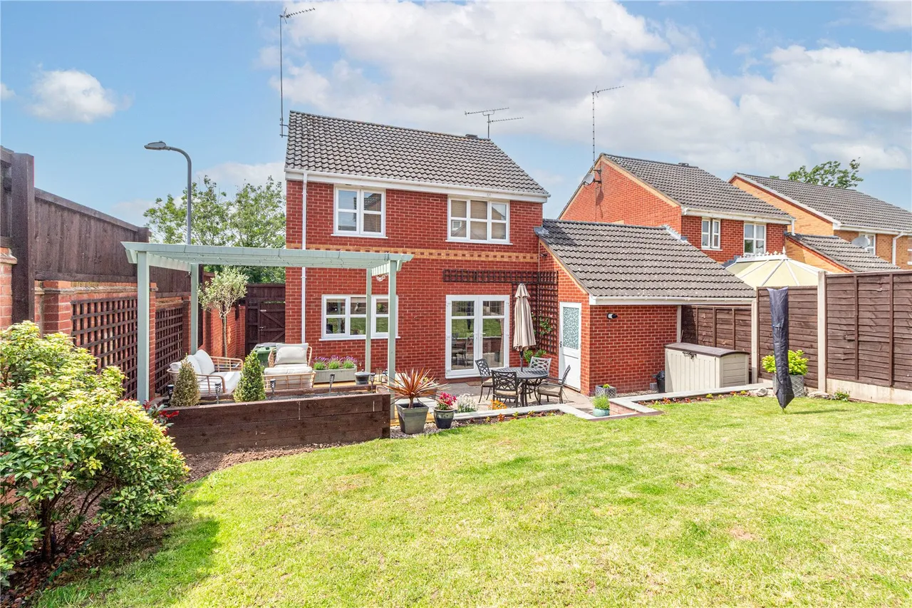 Greenford Close, Redditch, Worcestershire, B97 6TF, photo 4
