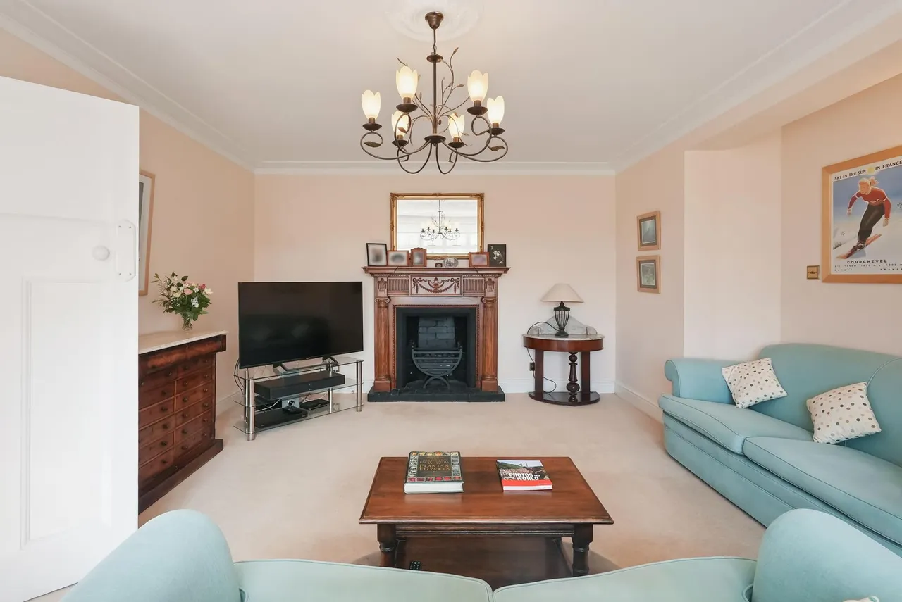 Park Ley Road, Woldingham, photo 35