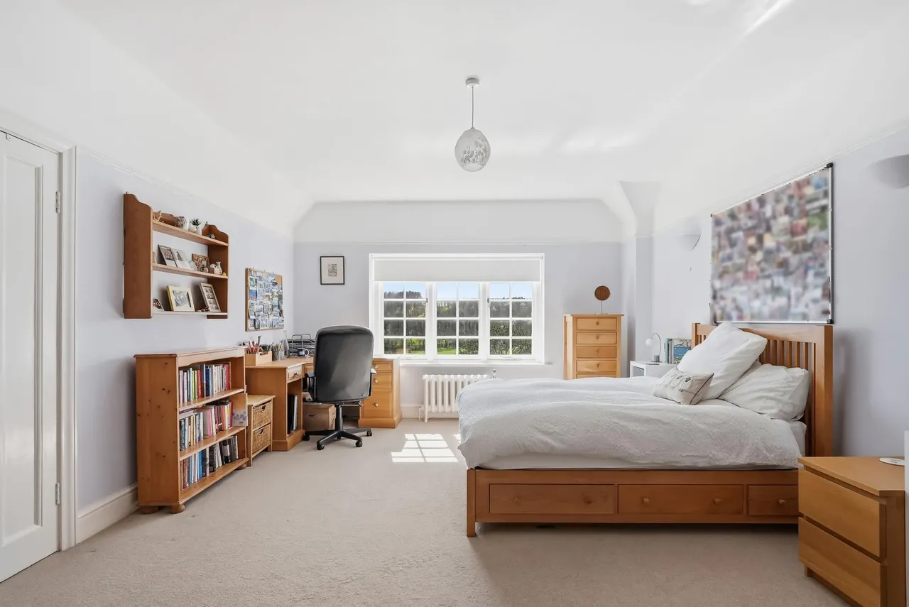 Park Ley Road, Woldingham, photo 50