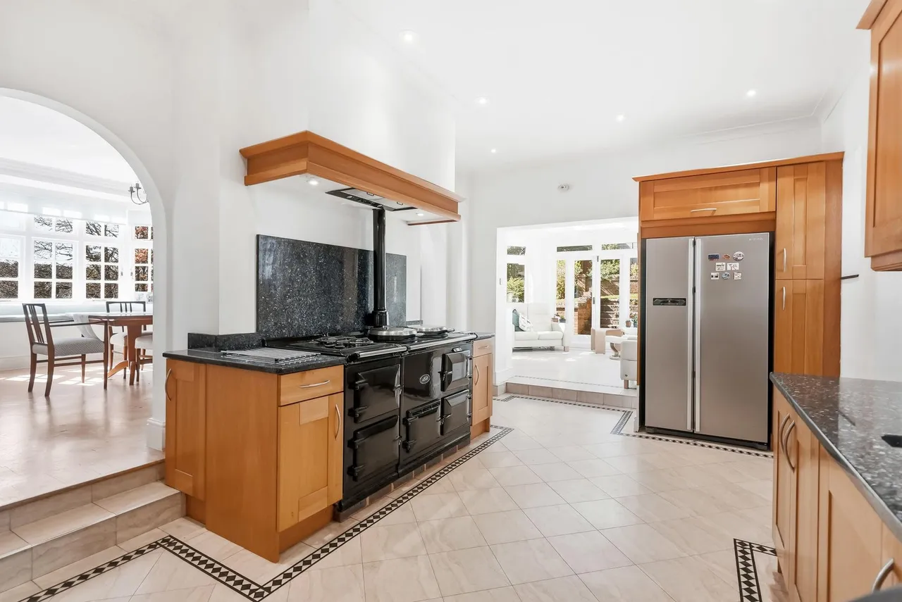 Park Ley Road, Woldingham, photo 29