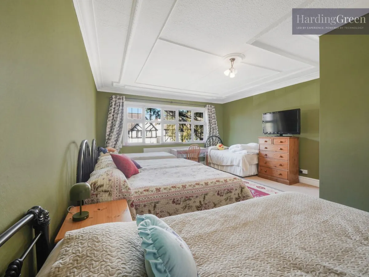 St Gabriels Road, London, NW2, photo 9