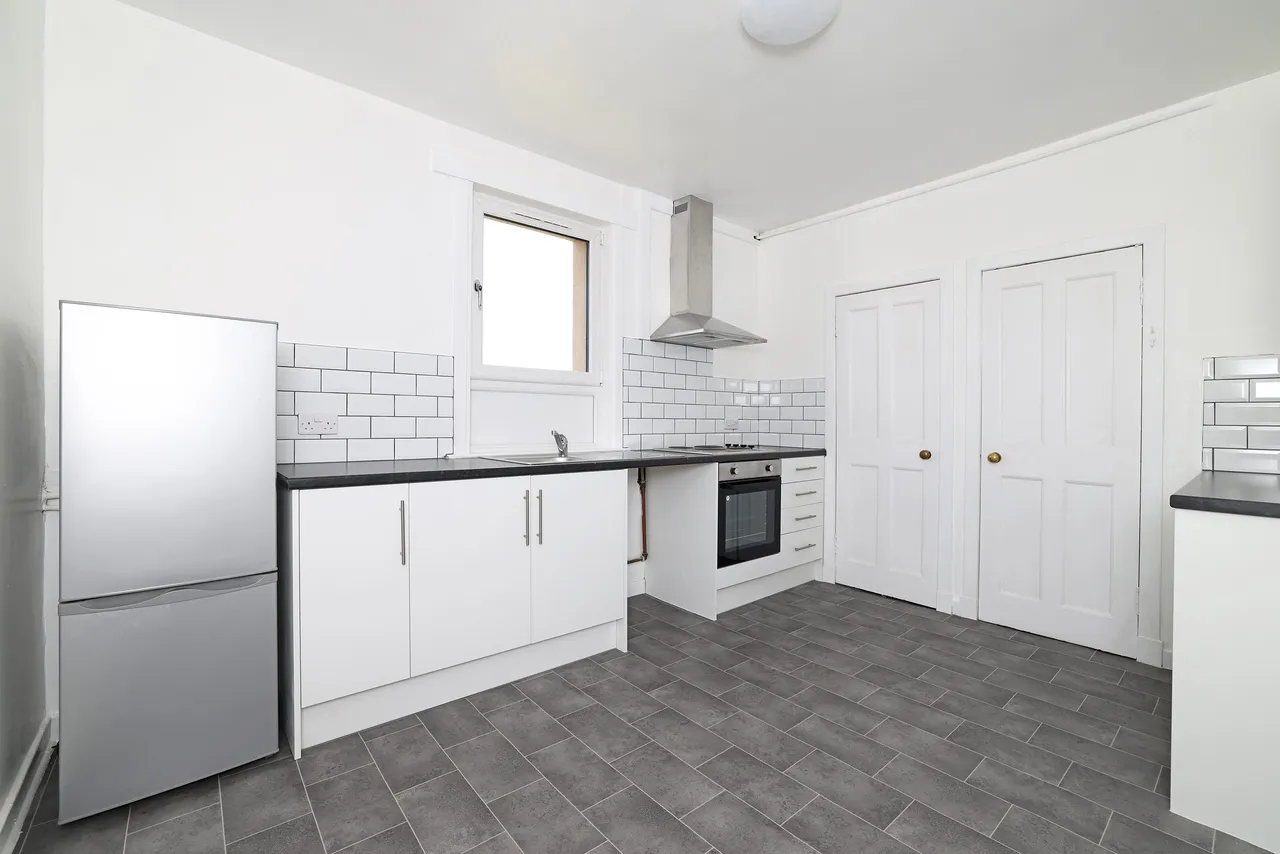 1 bed property to rent, Fairbairn Street, Dundee, DD3