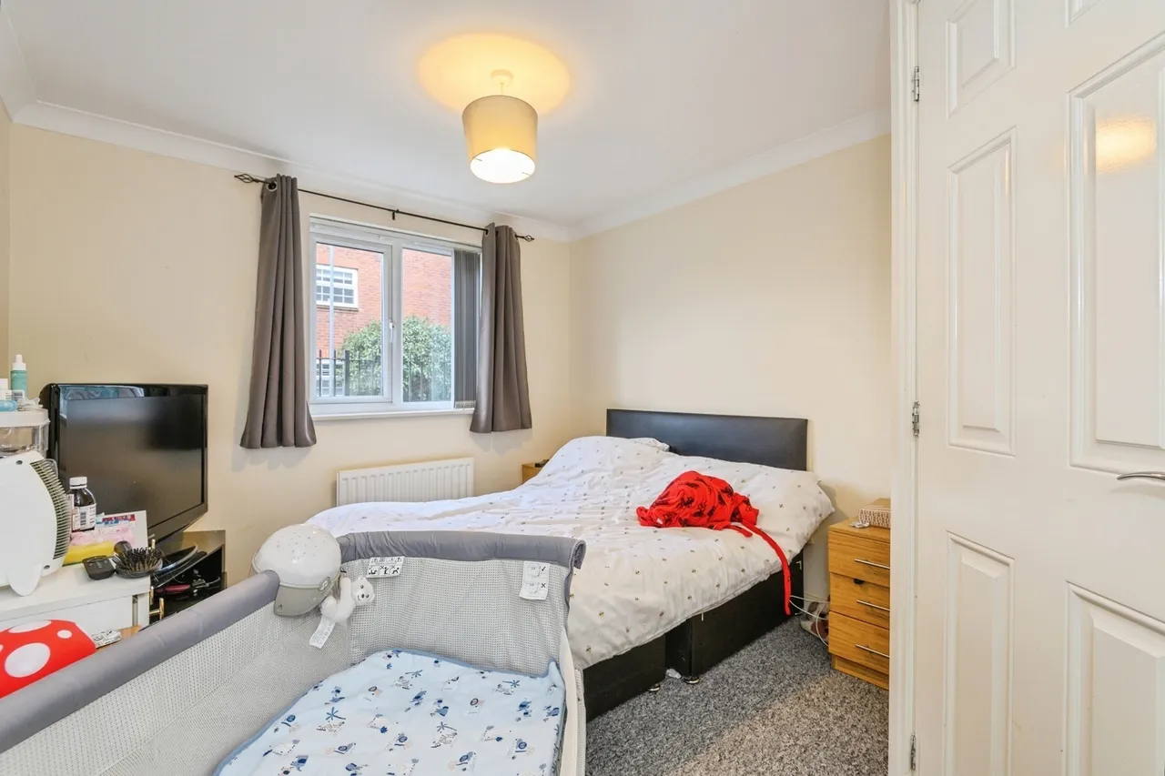 Blackthorn Drive, Huddersfield, West Yorkshire, HD3, photo 4