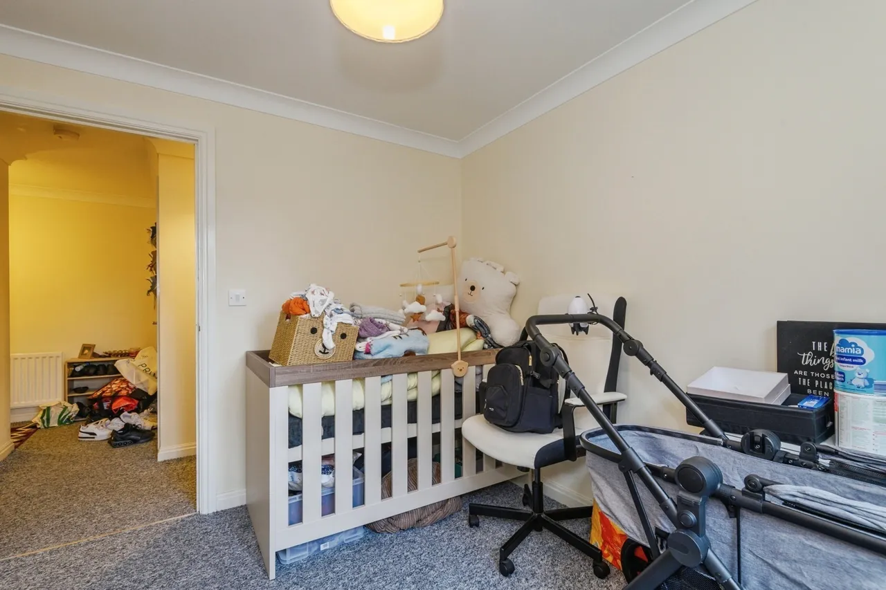 Blackthorn Drive, Huddersfield, West Yorkshire, HD3, photo 14