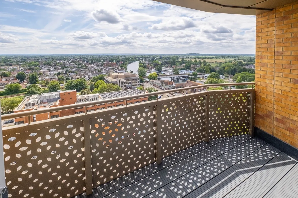 Elmsleigh Road Staines TW18, photo 6