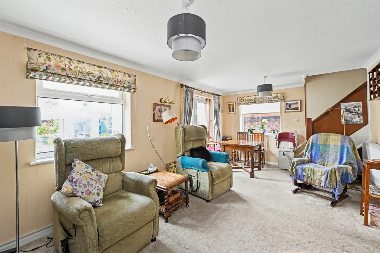 Morton Close, Pitstone, LU7, photo 3