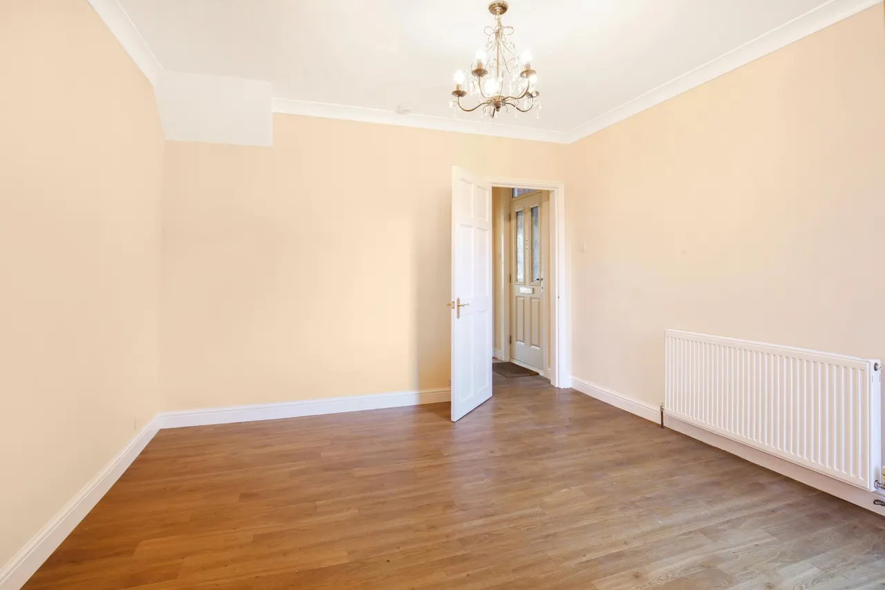 Margaret Road, Town Centre, Guildford, GU1, photo 7