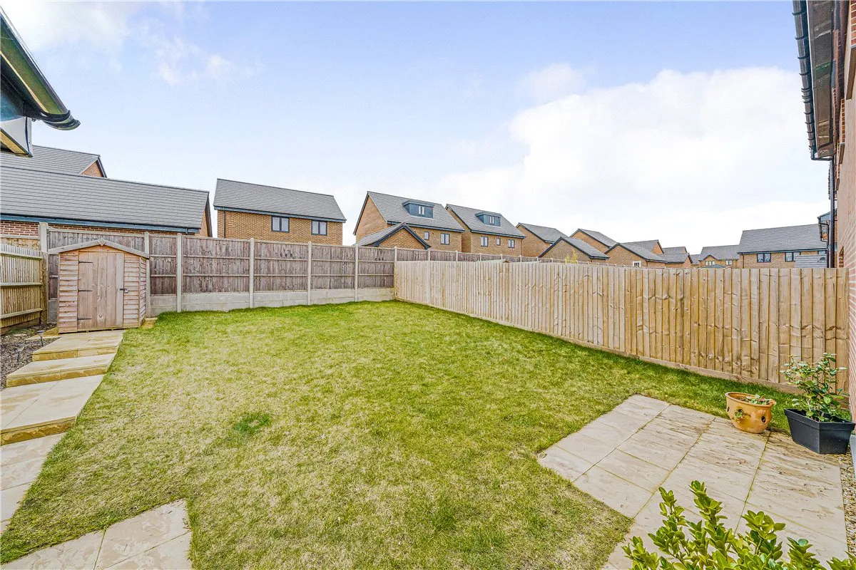 Fearnley Close, Glebe Farm, MK17, photo 17