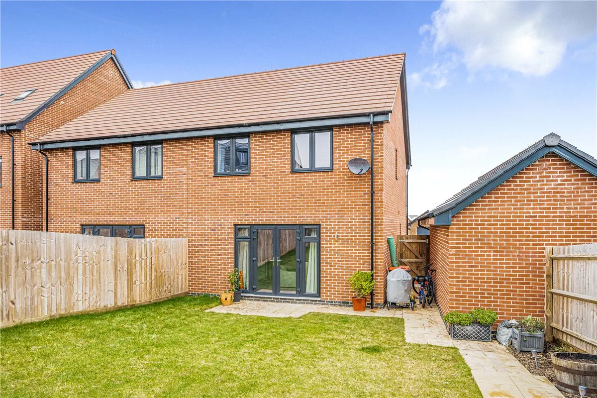 Fearnley Close, Glebe Farm, MK17, photo 18
