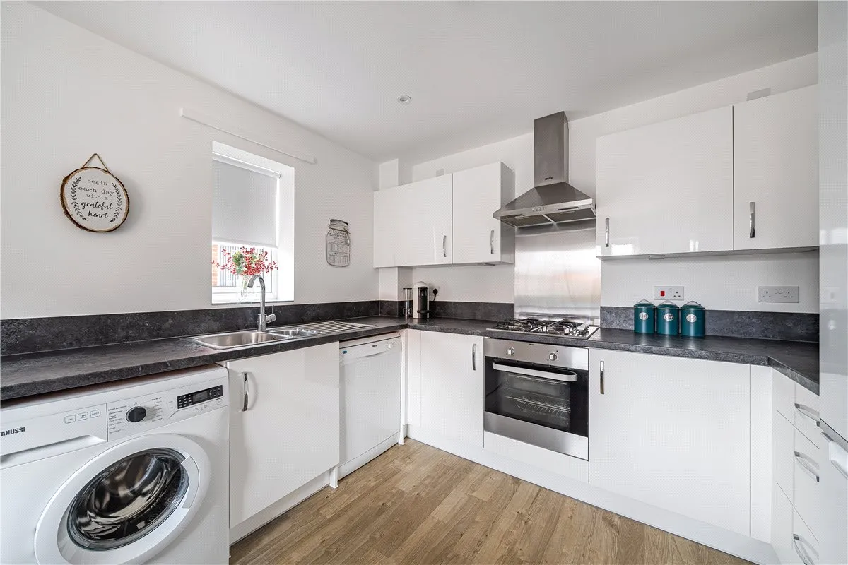 Fearnley Close, Glebe Farm, MK17, photo 5