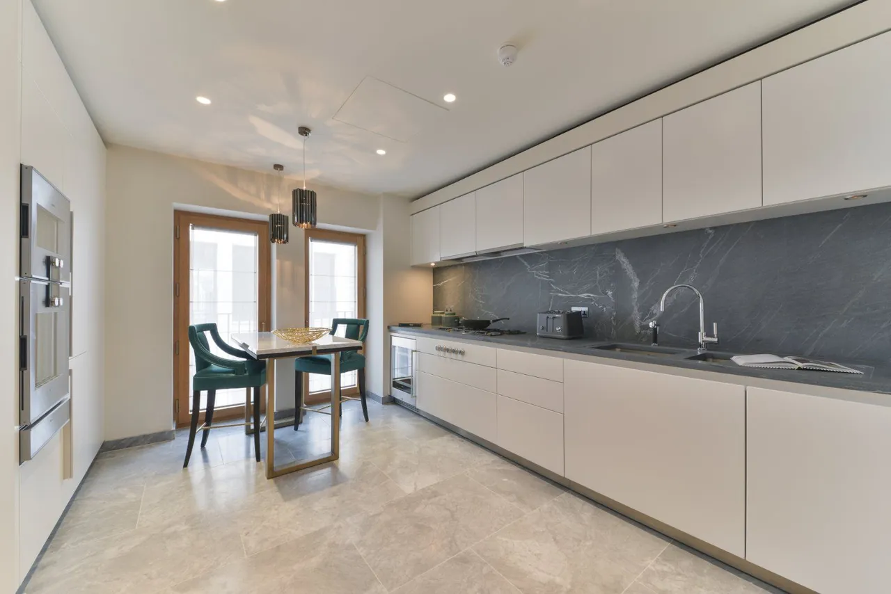One Kensington Gardens, Kensington Road, Kensington, London, W8 5NX, photo 4