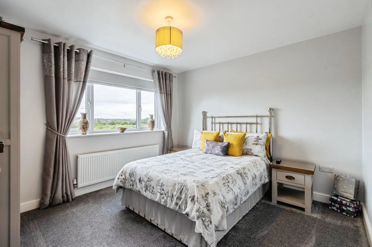 Cutsyke Avenue, Castleford, WF10, photo 21
