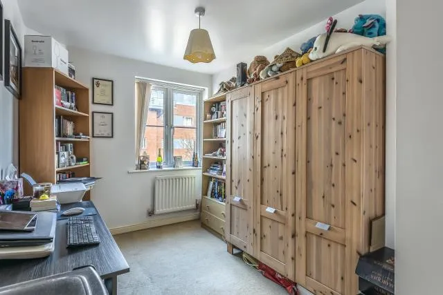 Coxhill Way, Aylesbury, HP21, photo 7