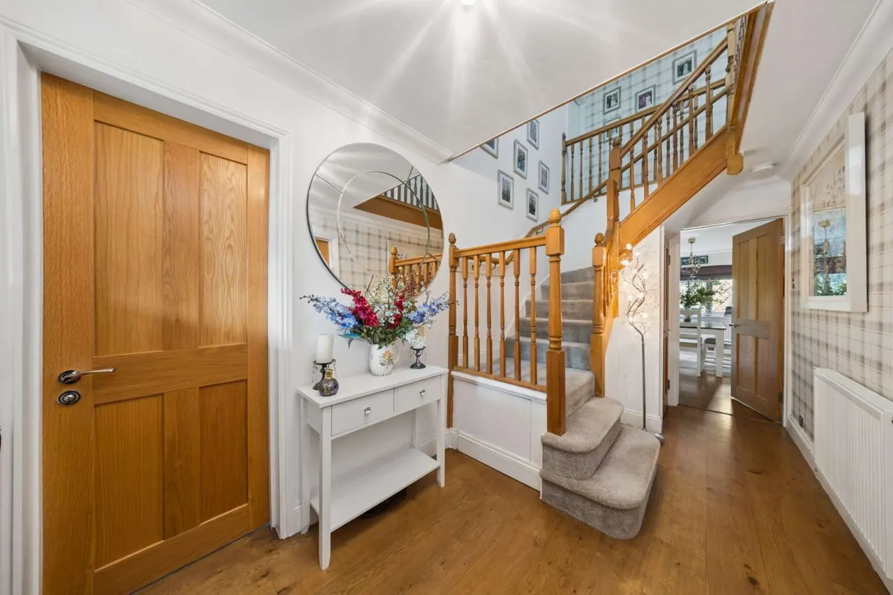 Dunlin Rise, Guildford, GU4, photo 4