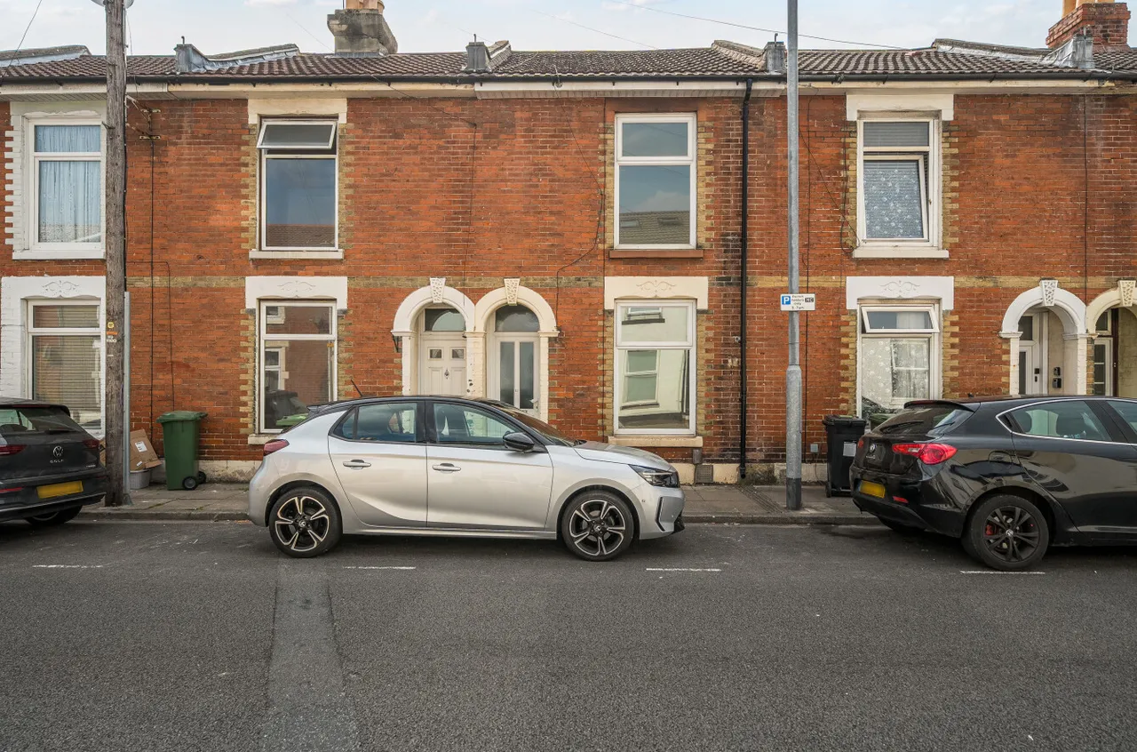 Jessie Road, Southsea, PO4, photo 4
