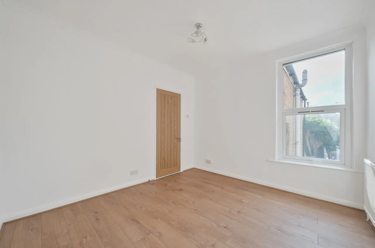 Jessie Road, Southsea, PO4, photo 9