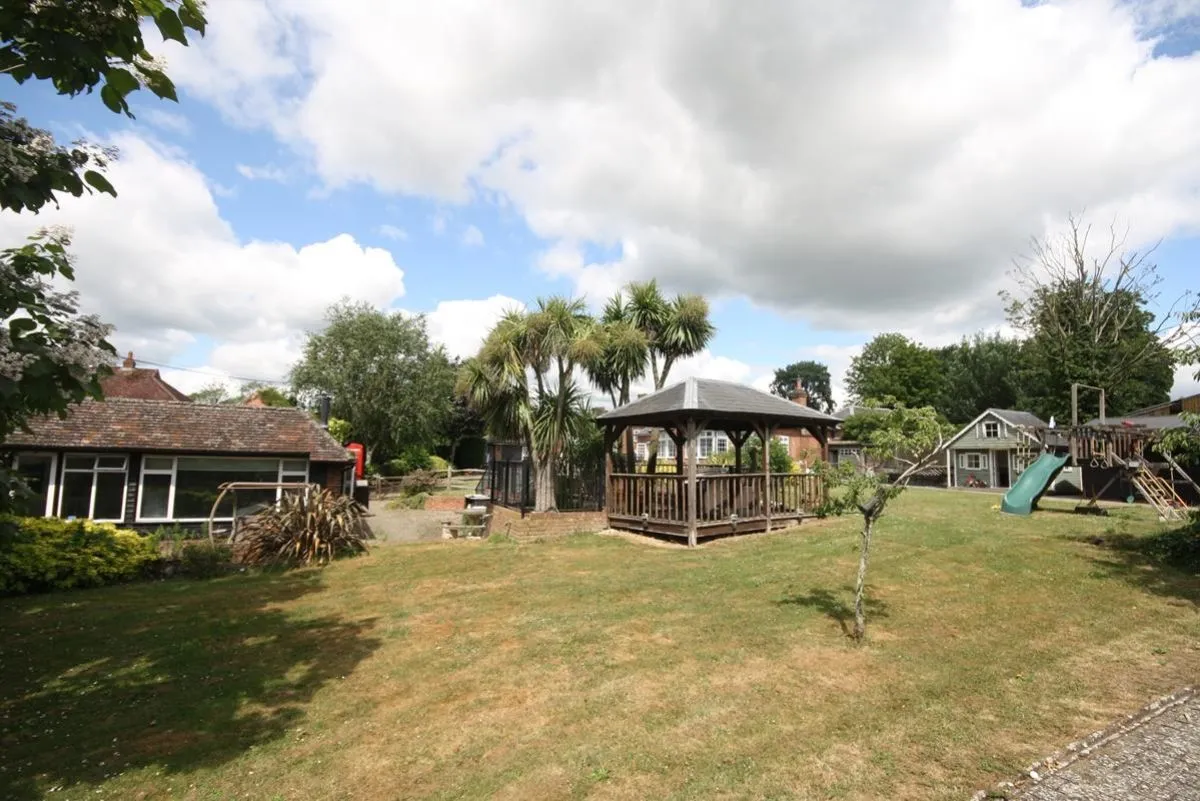 Rusper Road, Capel, RH5, photo 22