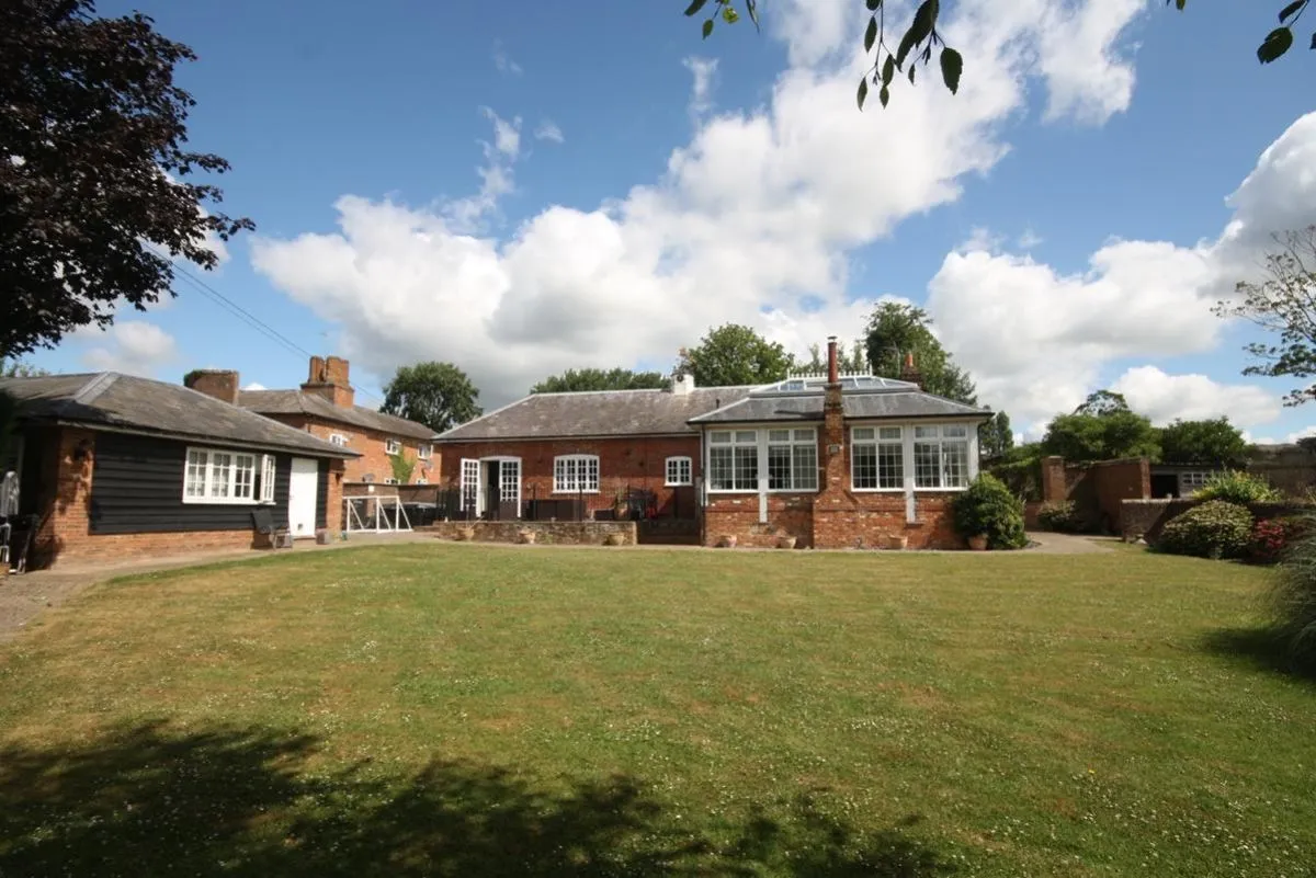 Rusper Road, Capel, RH5, photo 3