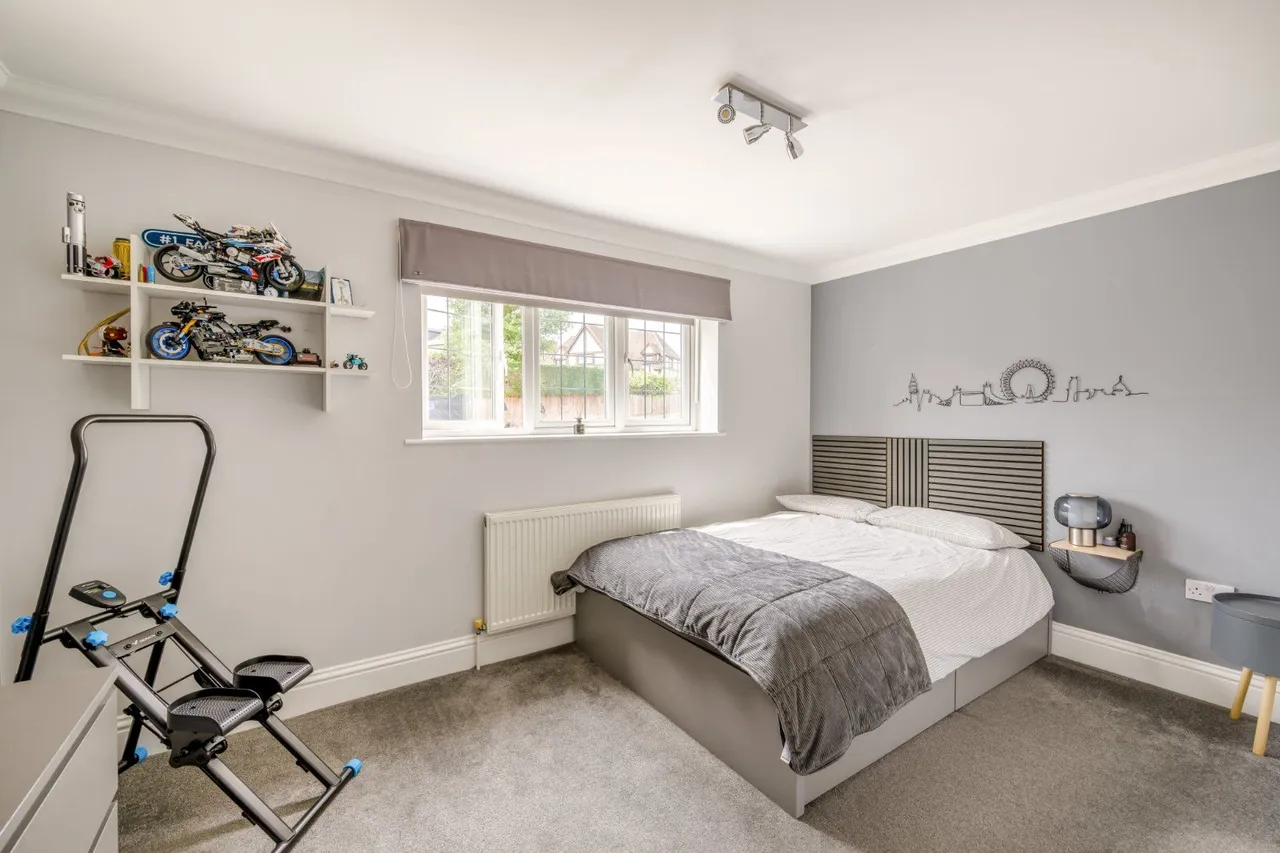Hill Rise, Cuffley, EN6, photo 11