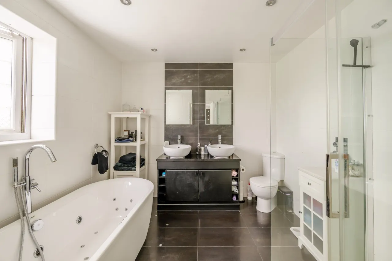Hill Rise, Cuffley, EN6, photo 10