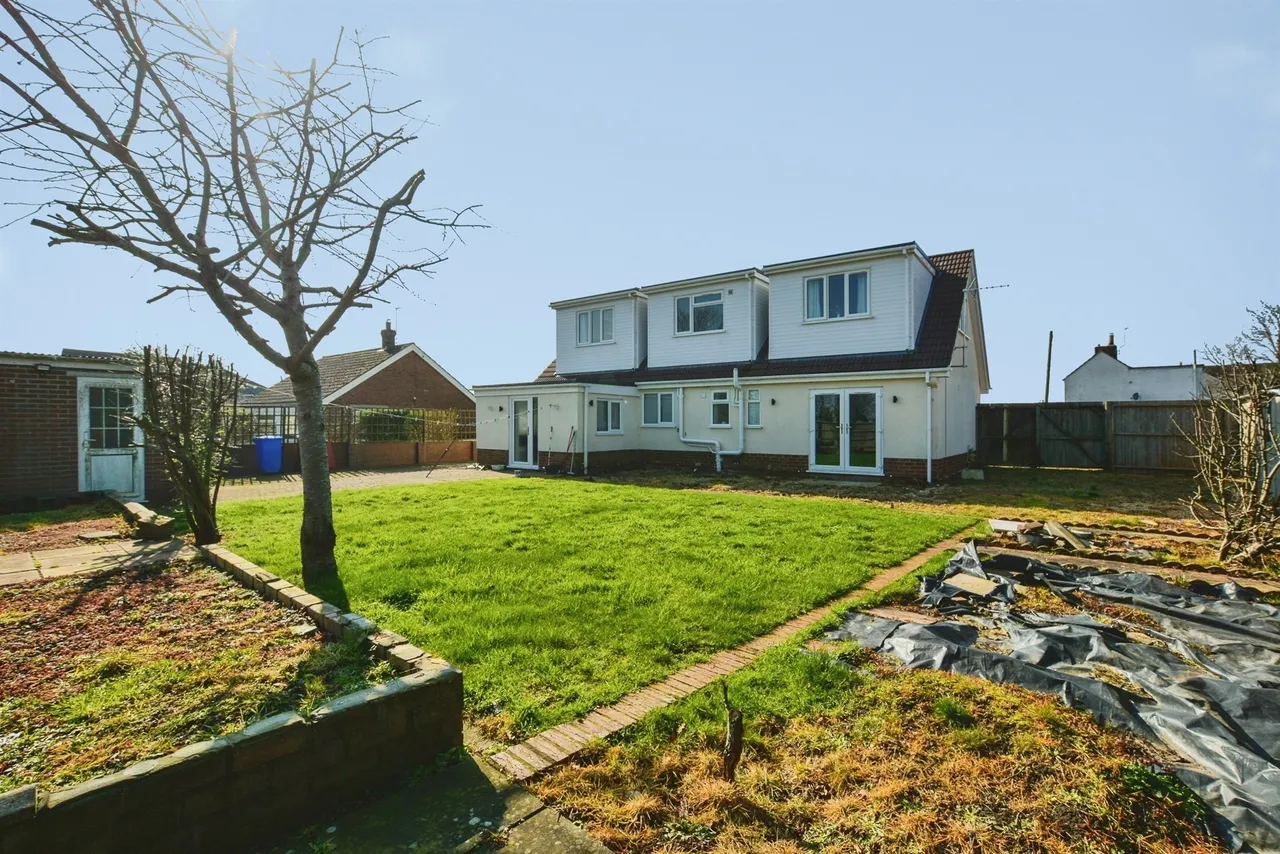 Church Road, Freiston, PE22, photo 23