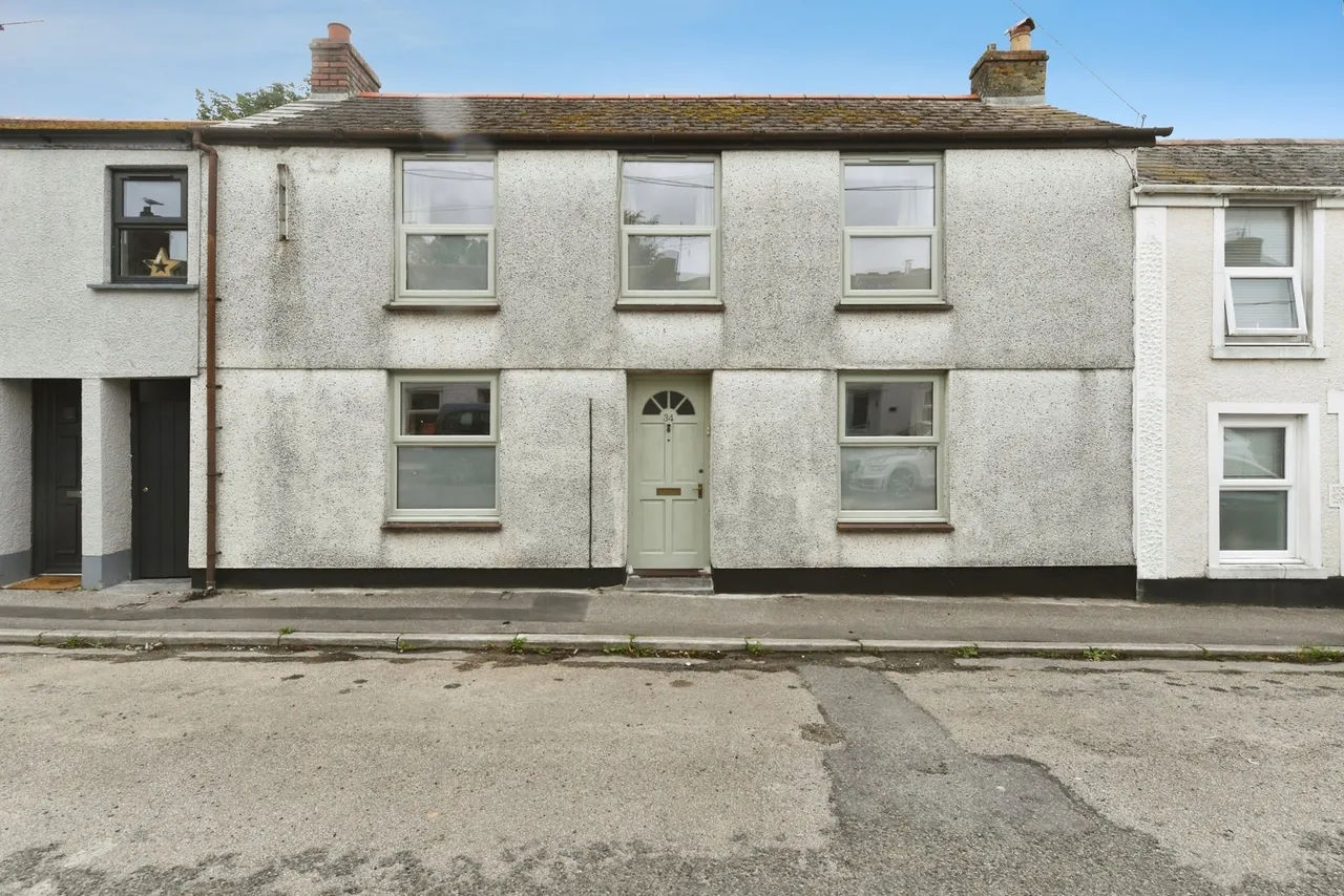 St. Johns Street, Hayle, TR27, photo 4