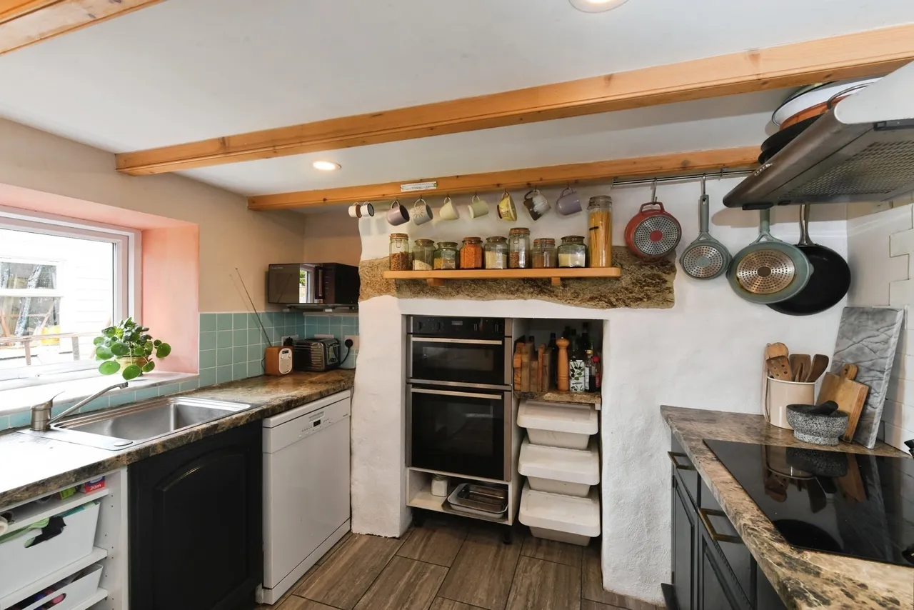 St. Johns Street, Hayle, TR27, photo 8