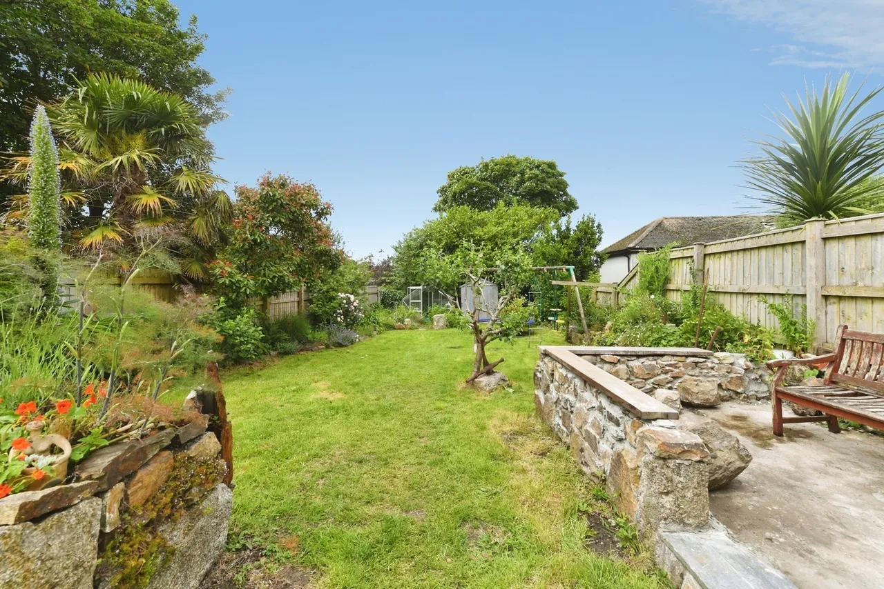St. Johns Street, Hayle, TR27, photo 2