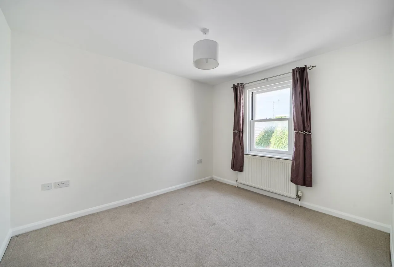 St. Georges Street, Cheltenham, GL50 4AF, photo 7