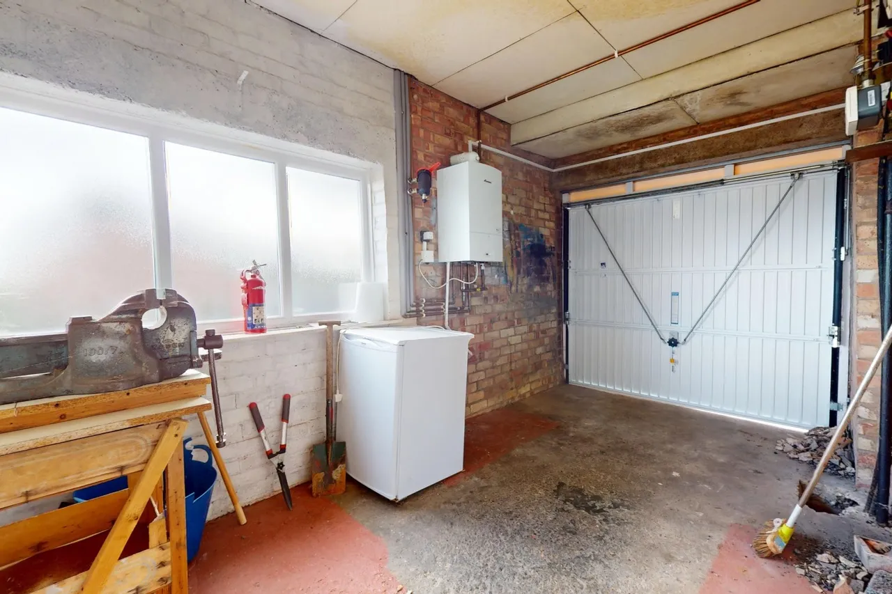 Eaton Crescent, St. Georges, Telford TF2 9DH, photo 5