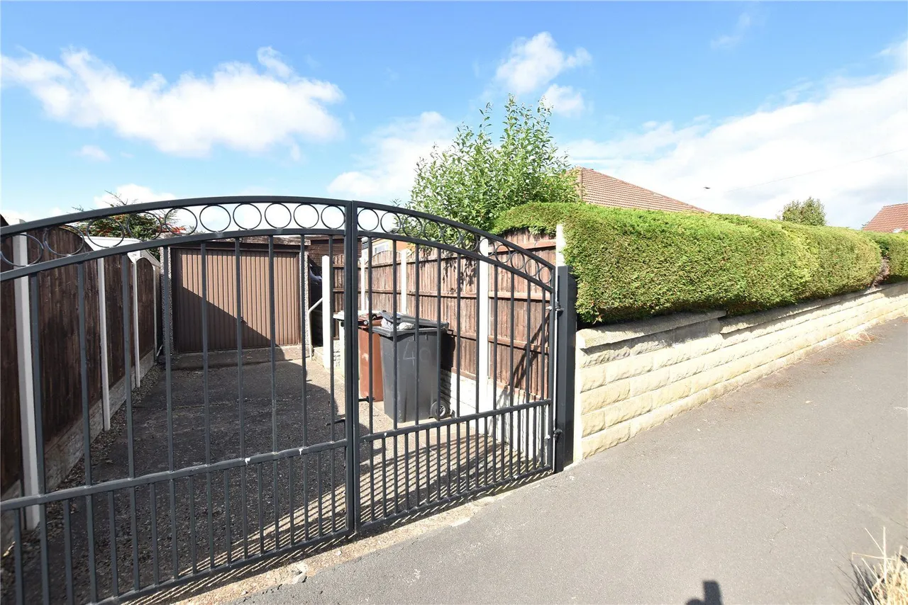 Temple Grove, Leeds, LS15, photo 15